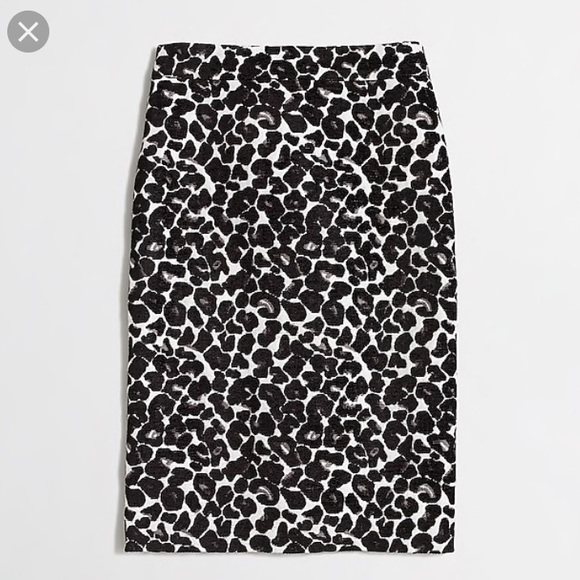 J. Crew Dresses & Skirts - NWT J. Crew leopard print jacquard pencil skirt